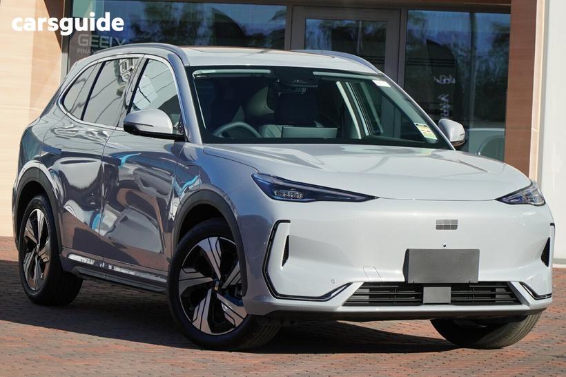 Silver 2026 Geely EX5 Wagon Inspire Extended Range