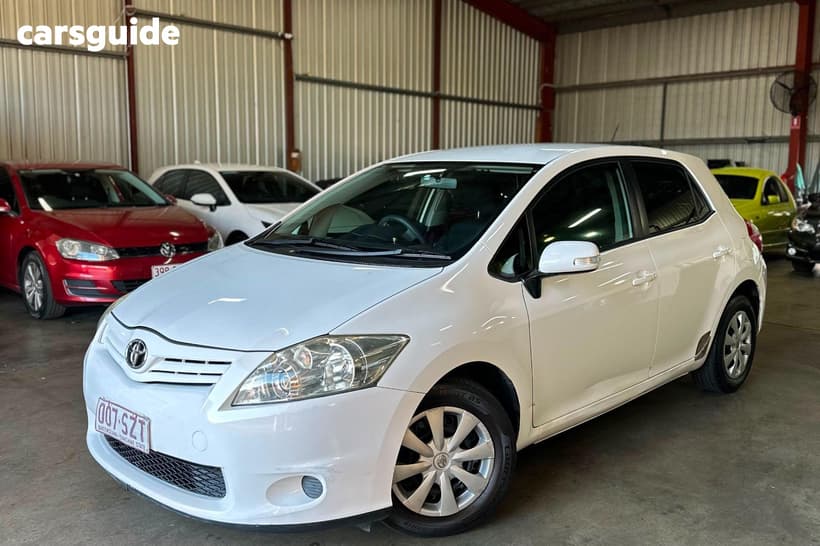 White 2011 Toyota Corolla Hatchback Ascent