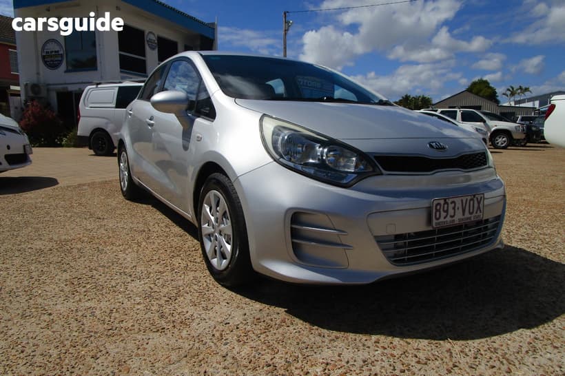 Silver 2015 Kia RIO Hatchback S