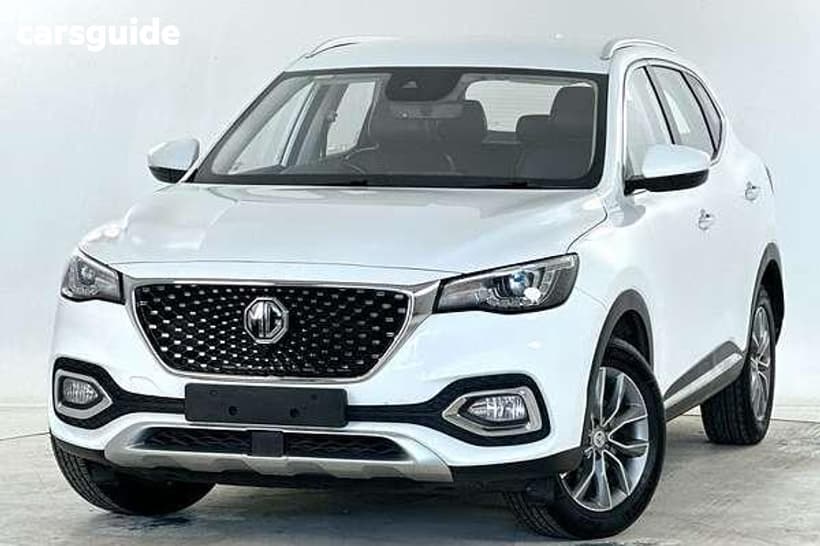 White 2022 MG HS Wagon Vibe