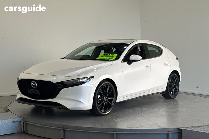 White 2021 Mazda 3 Hatchback G25 Astina