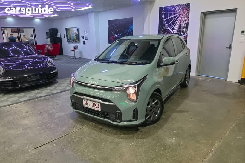 Green 2025 Kia Picanto Hatchback Sport (Pe2)