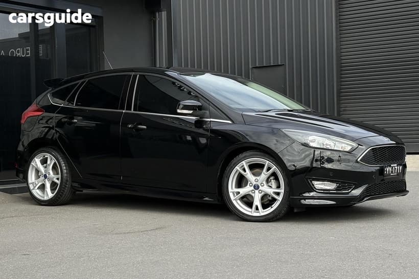 Black 2017 Ford Focus Hatchback Titanium