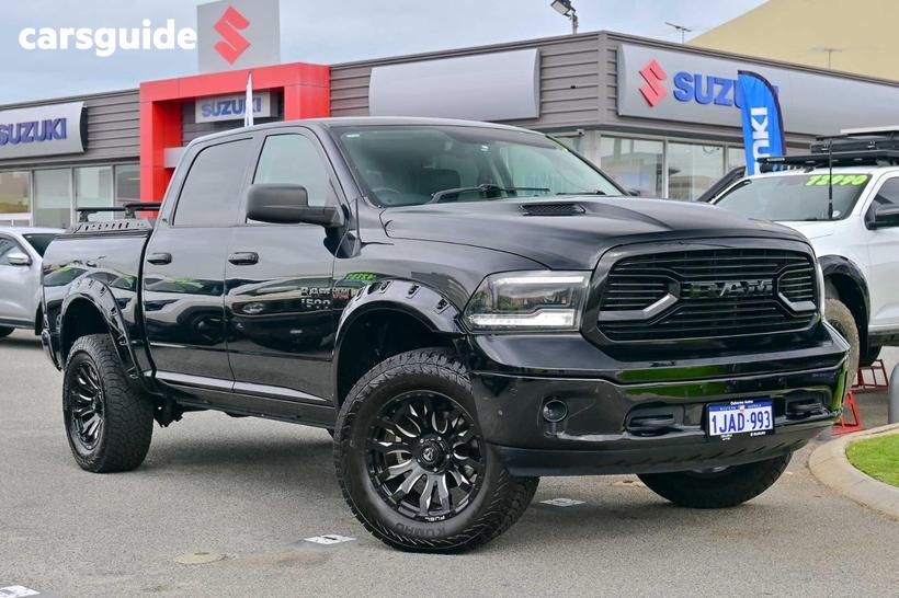 Black 2019 RAM 1500 Crew Cab Utility Laramie (4X4) Fd3.2