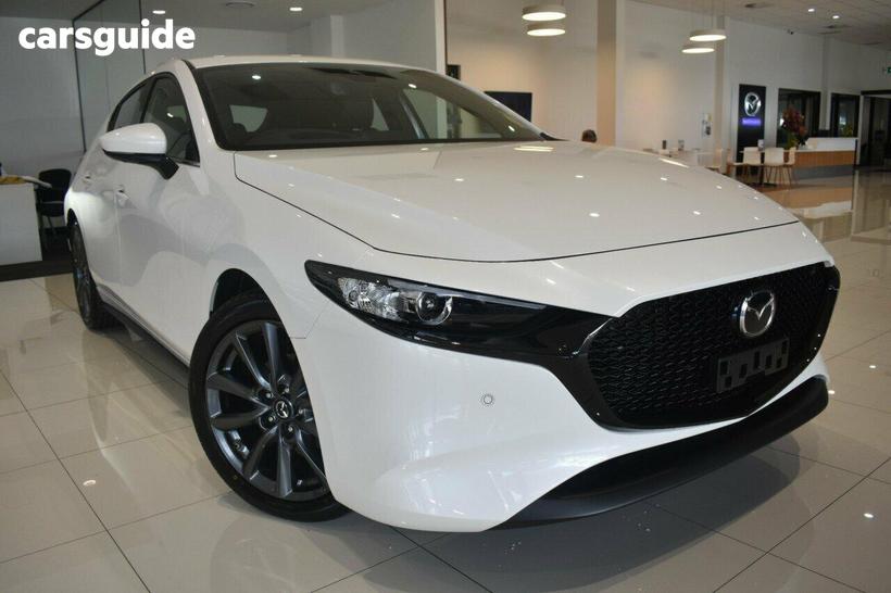 White 2025 Mazda 3 Hatchback G25 Gt Vision