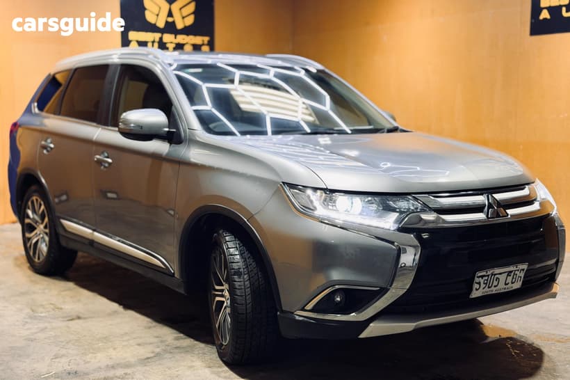 Grey 2015 Mitsubishi Outlander Wagon Ls (4X4)