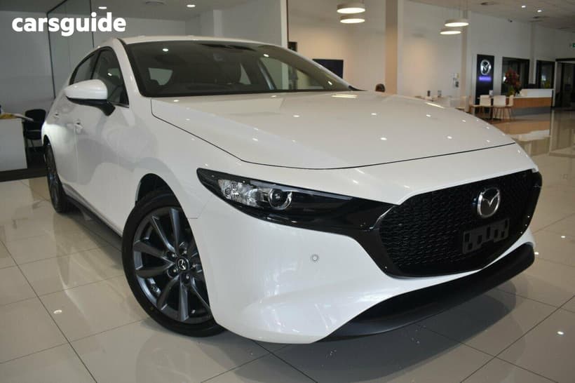 White 2026 Mazda Mazda3 Hatchback G20 Evolve