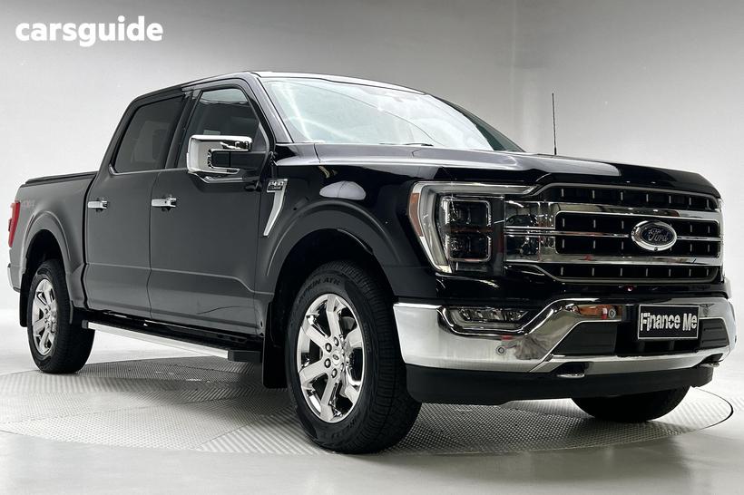 Black 2023 Ford F150 Double Cab Pick Up Lariat Swb (4Wd)