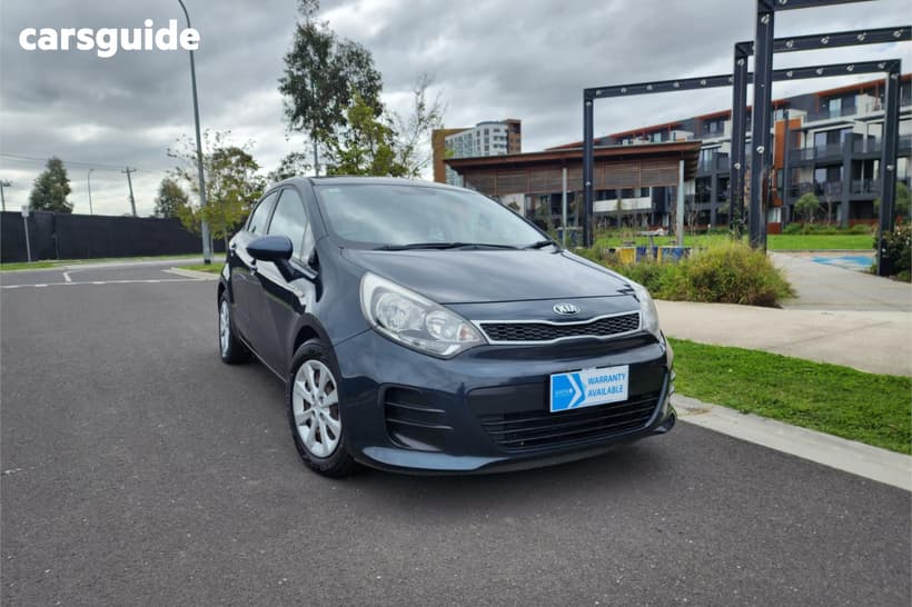 Blue 2016 Kia RIO Hatchback S
