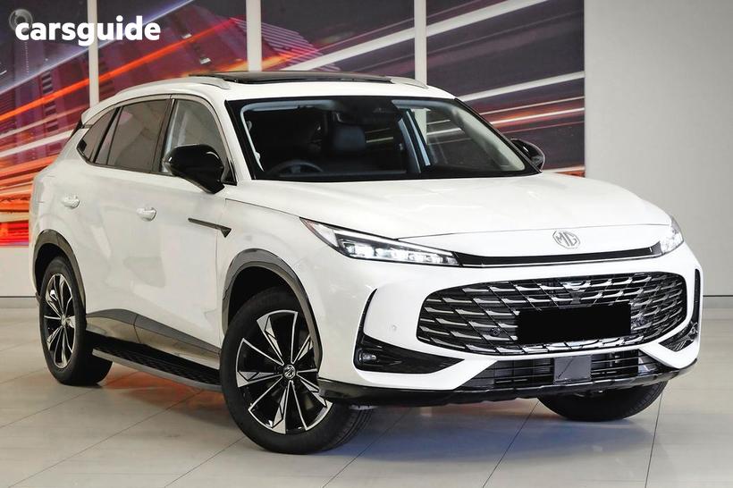White 2025 MG HS Wagon Essence