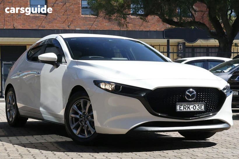 White 2021 Mazda 3 Hatchback G20 Pure