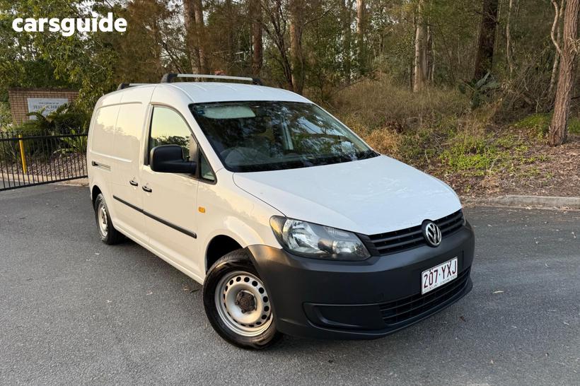 White 2013 Volkswagen Caddy Commercial TDI250 BLUEMOTION F