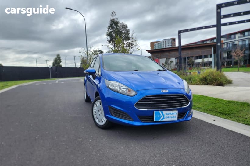 Blue 2015 Ford Fiesta Hatchback Ambiente