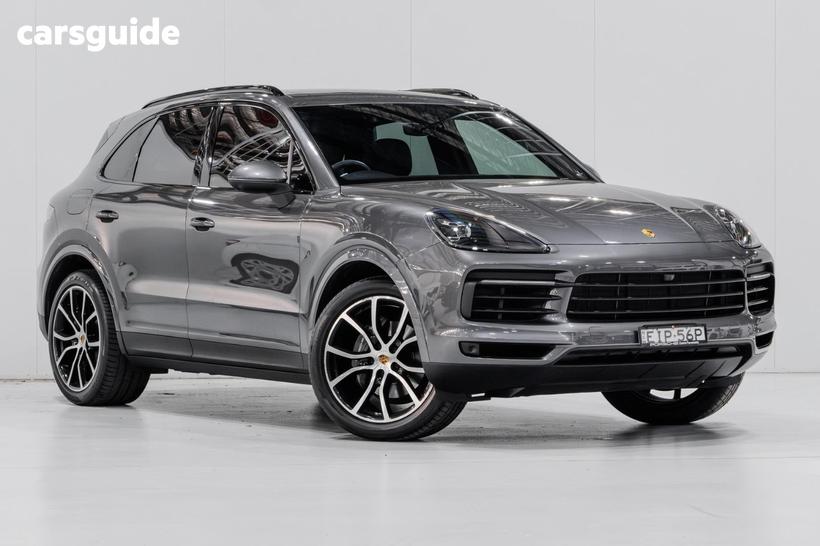 Grey 2019 Porsche Cayenne Wagon