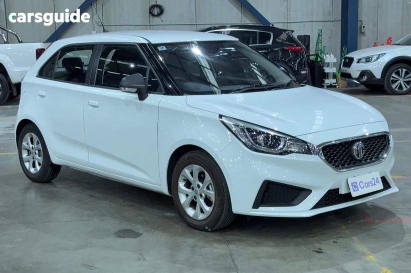 White 2024 MG MG3 Hatchback Core