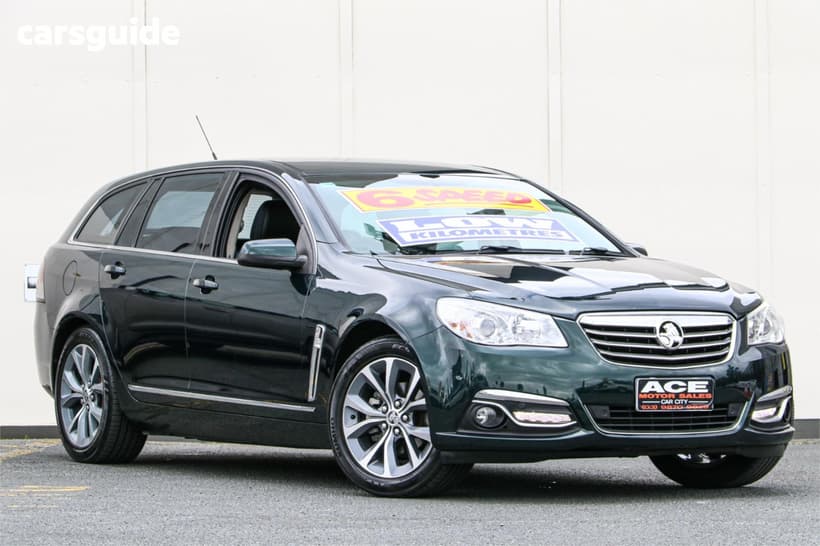 Green 2013 Holden Calais Sportswagon