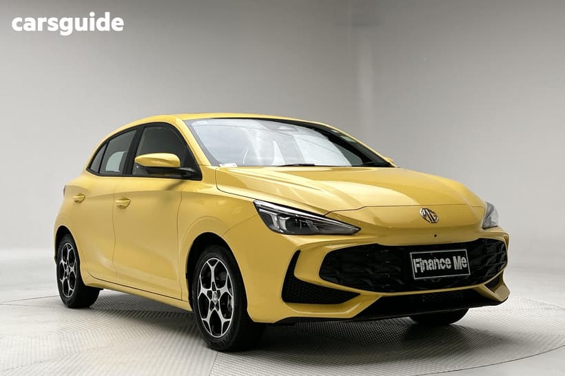 Yellow 2025 MG MG3 Hatchback Essence
