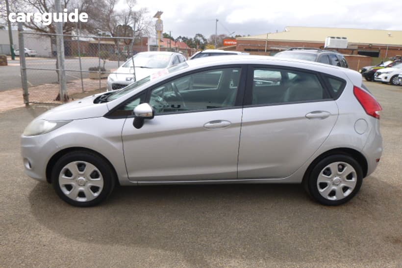 Silver 2012 Ford Fiesta Hatchback Cl