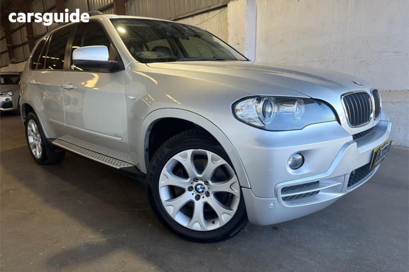 Silver 2009 BMW X5 Wagon Xdrive 30D