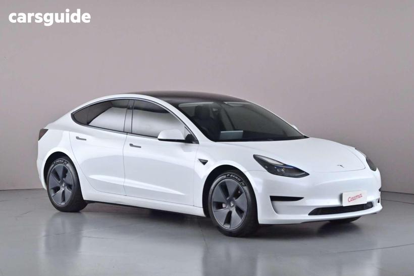 White 2021 Tesla Model 3 Sedan Standard Range Plus Rwd