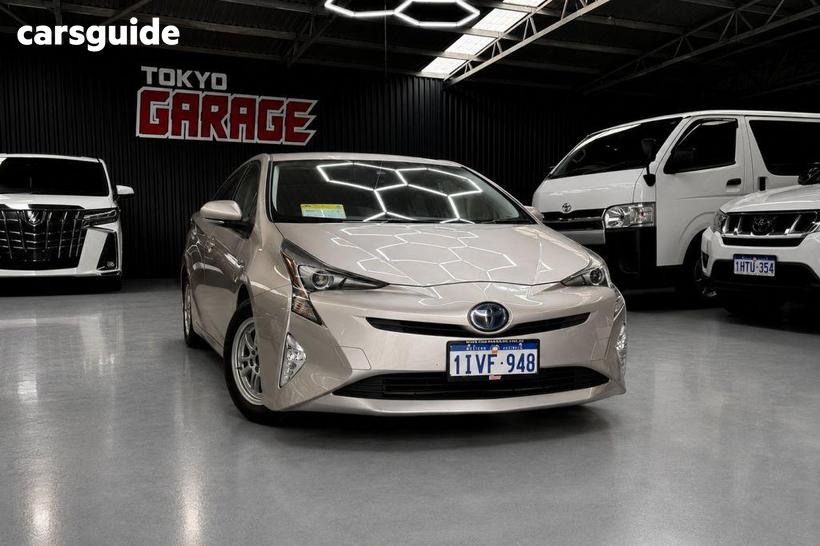 Silver 2018 Toyota Prius Hatch HYBRID ZVW50R MY18