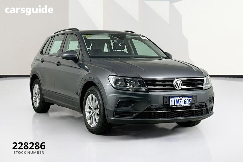 Grey 2017 Volkswagen Tiguan Wagon 110 Tsi Trendline