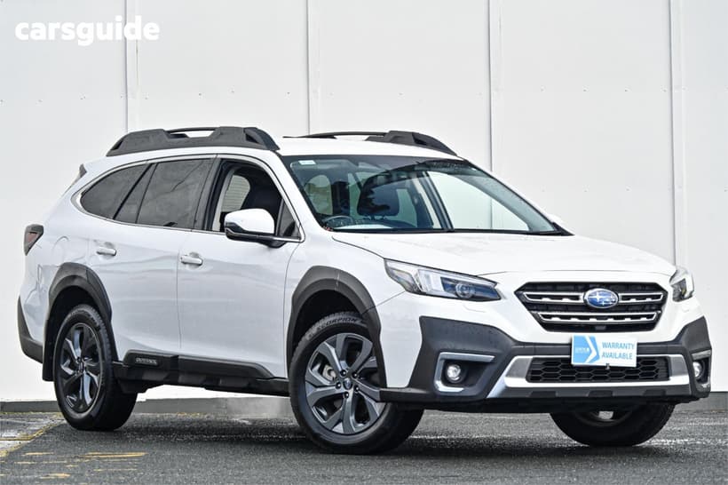 White 2022 Subaru Outback Wagon Awd