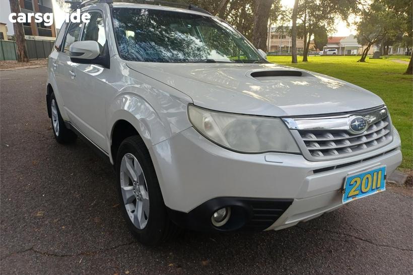 White 2011 Subaru Forester Wagon Xt Premium