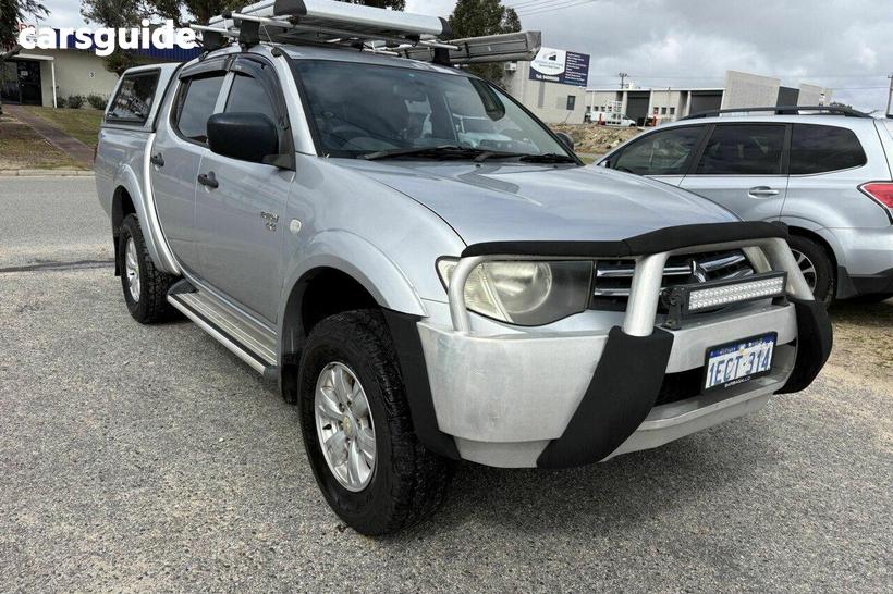 Silver 2012 Mitsubishi Triton Double Cab Utility Glx (4X4)