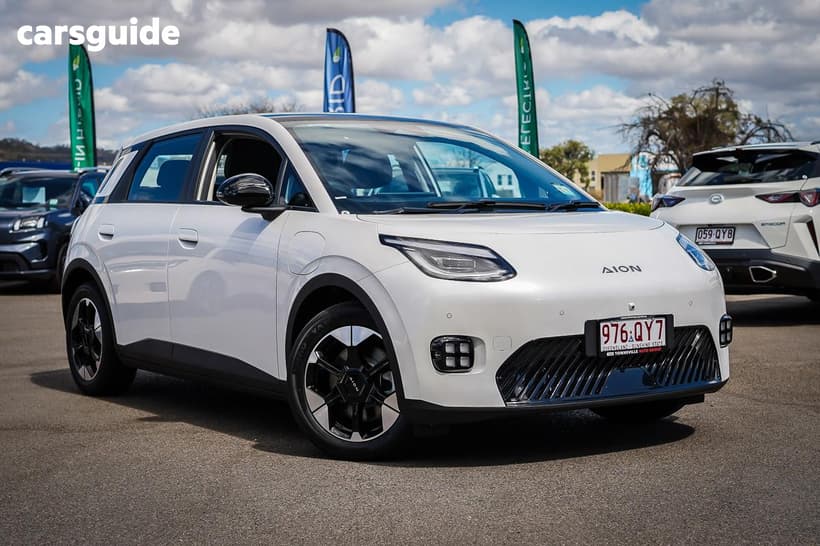 White 2026 Gac Aion Ut Hatchback Luxury