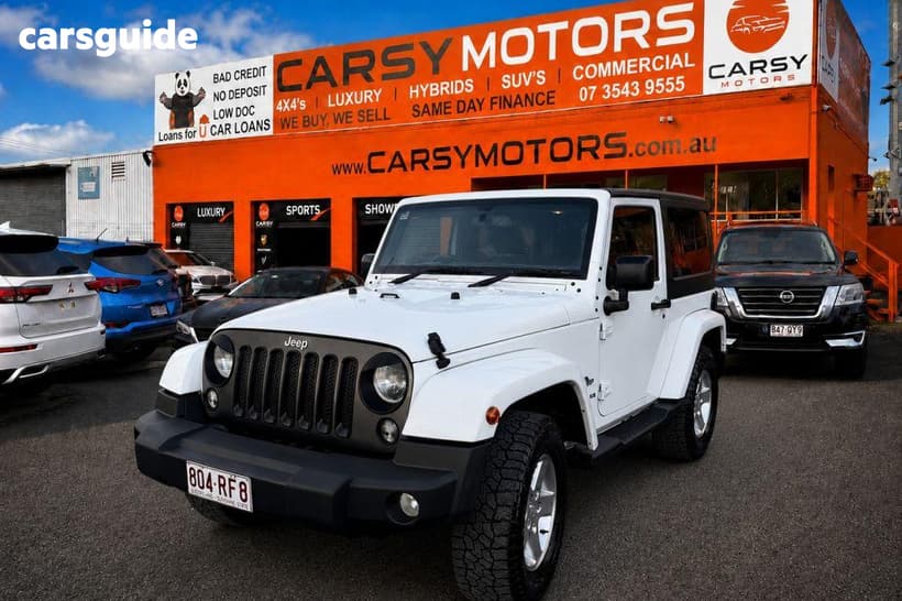 White 2015 Jeep Wrangler Hardtop Overland