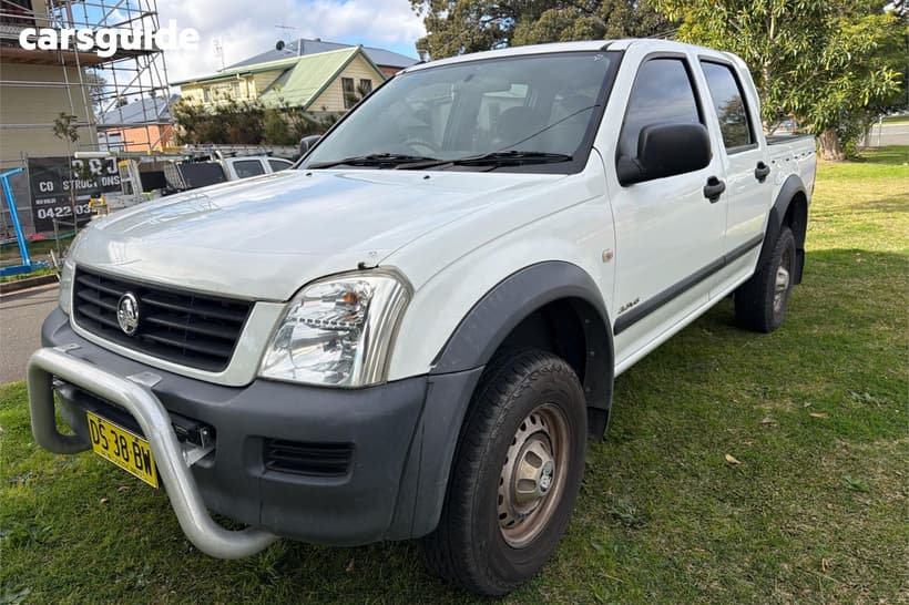 White 2004 Holden Rodeo Pickup Lx