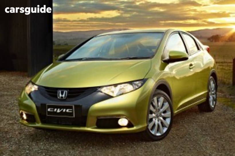 Red 2013 Honda Civic Hatchback Vti-L