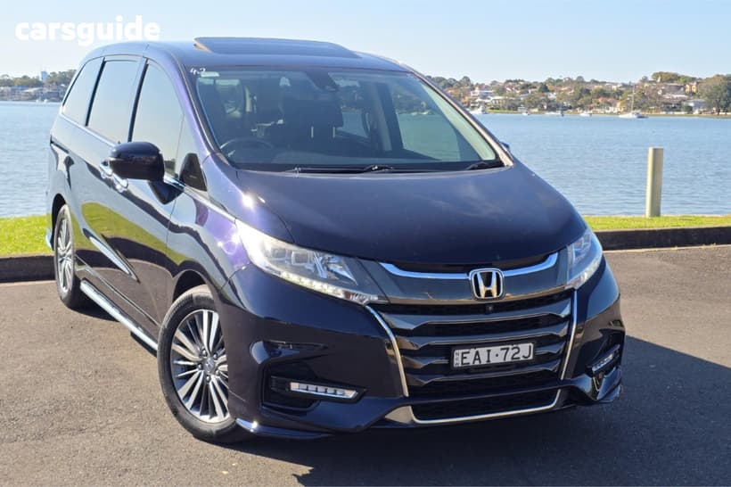 Blue 2019 Honda Odyssey Wagon Vti-L