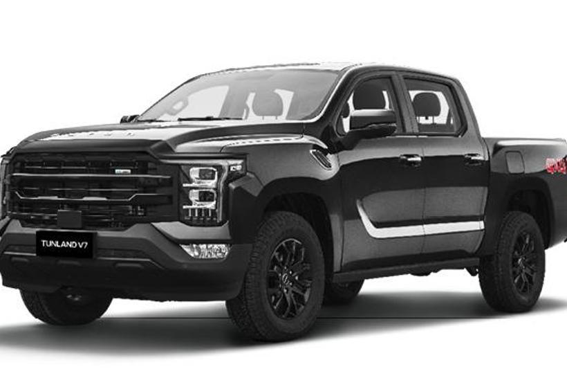 Black 2025 Foton Tunland Dual Cab Pick-up V7-C (4X4)