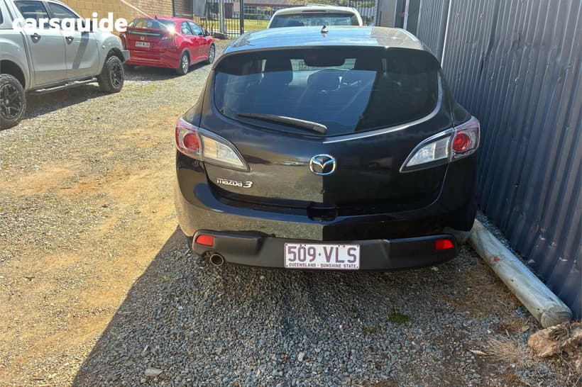 Black 2011 Mazda 3 Hatchback Neo