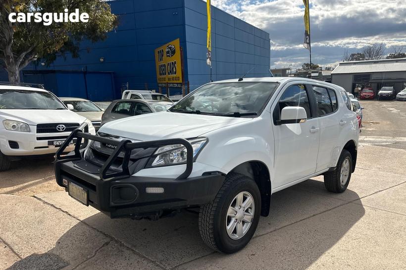 White 2015 Isuzu MU-X Wagon Ls-M (4X4)