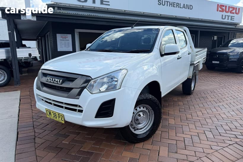 White 2017 Isuzu D-MAX Crew Cab Chassis Sx (4X4)