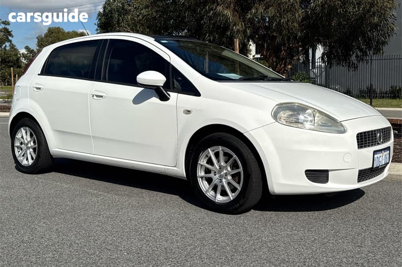 White 2009 Fiat Punto Hatchback Dynamic
