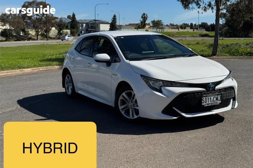 White 2021 Toyota Corolla Hatchback Ascent Sport Hybrid