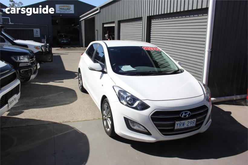 White 2016 Hyundai I30 Hatchback Sr Premium