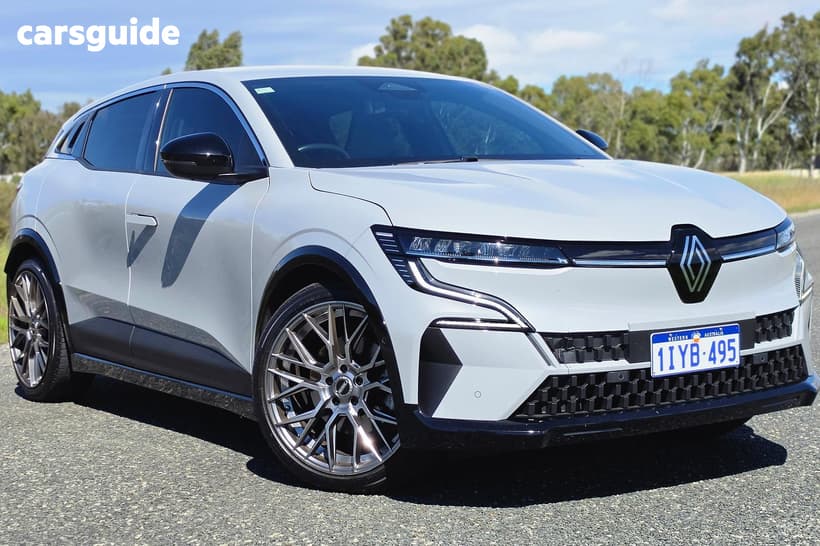 Grey 2024 Renault Megane E-Tech Wagon Techno Ev60
