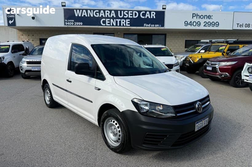 White 2017 Volkswagen Caddy Van Tsi160 Runner