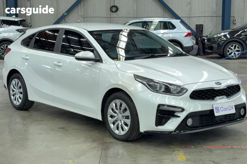 White 2020 Kia Cerato Hatchback S Safety Pack