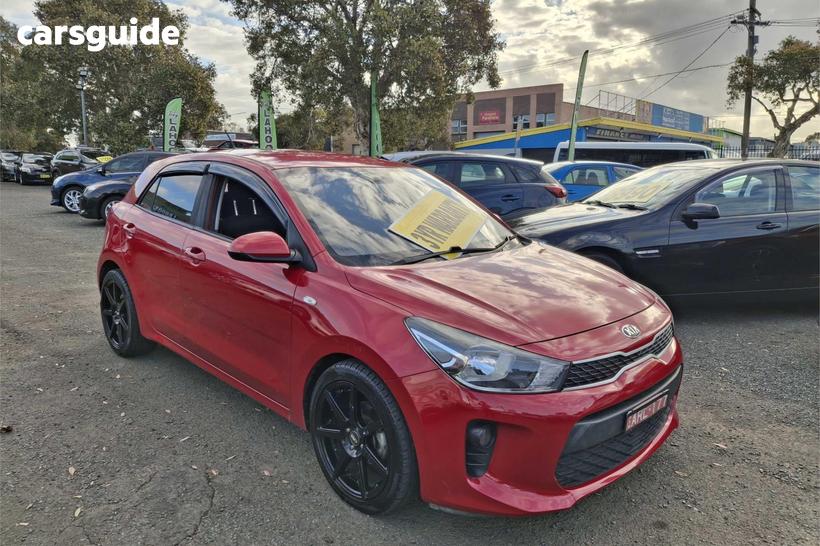 Red 2018 Kia RIO Hatchback S