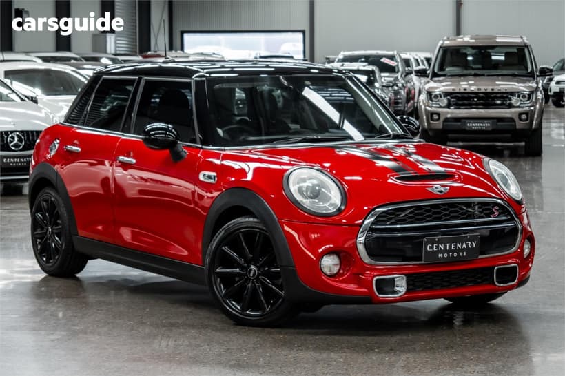 Red 2015 Mini Cooper Hatchback S 5D Hatch