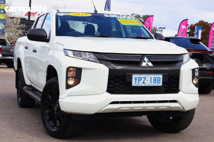 White 2023 Mitsubishi Triton Double Cab Pick Up Glx-R (4X4)