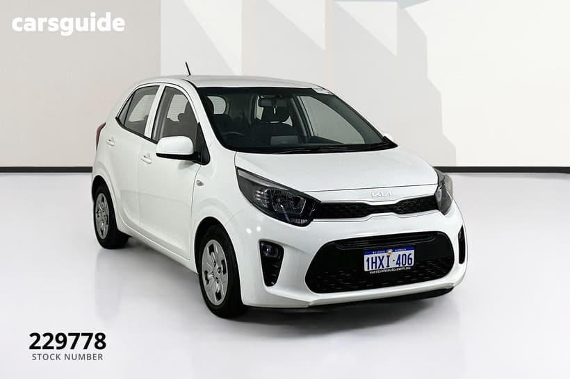 White 2023 Kia Picanto Hatchback S (Pe)