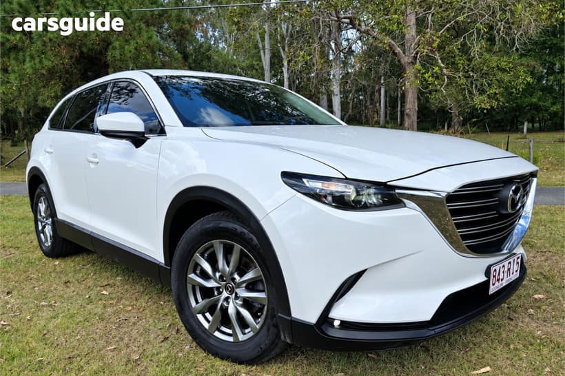 White 2017 Mazda CX-9 SUV TOURING (FWD)