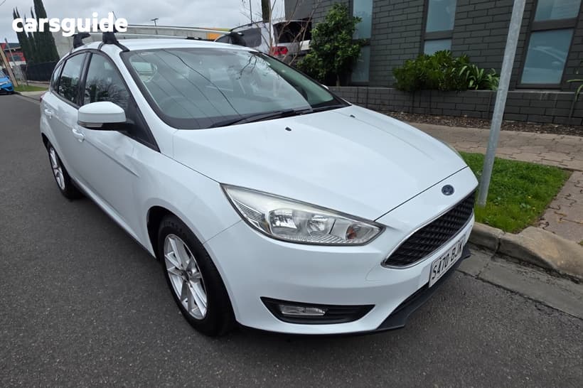 White 2015 Ford Focus Hatchback Trend